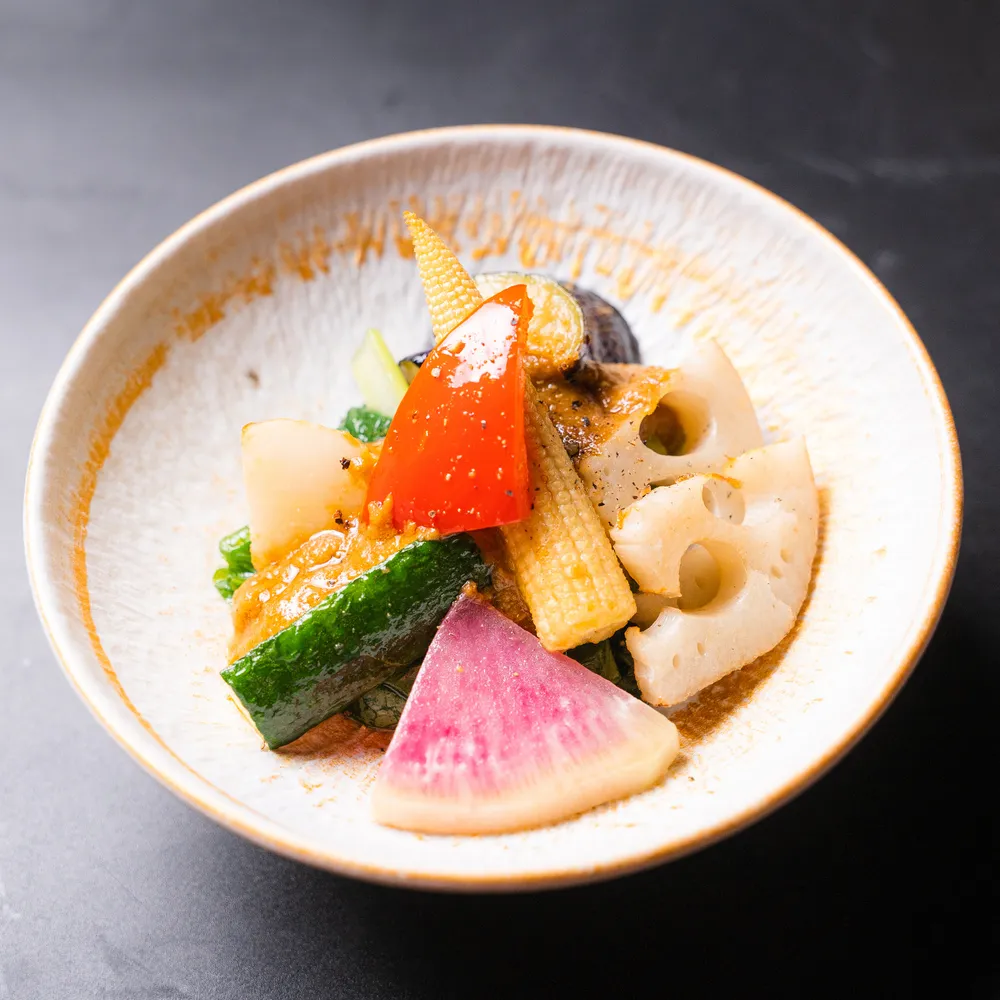 歯ごたえ野菜の温サラダ